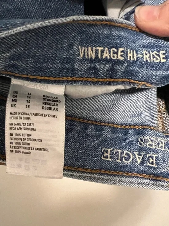 American Eagle Outfitters Two-Tone Blue Raw Hem Straight Leg Jeans - Picture 2 of 5